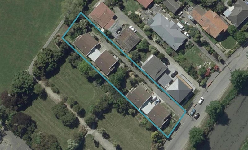 1/24 Richardson Terrace, Woolston, Christchurch - Carousel 1