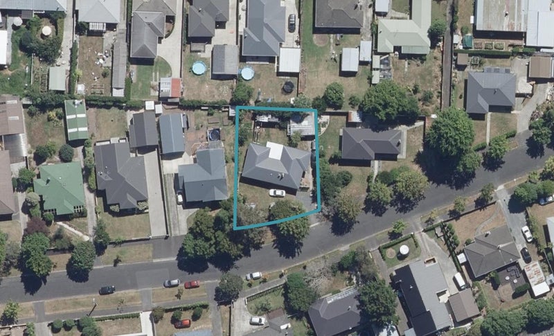 23 Gillies Avenue, Claudelands, Hamilton - Carousel 1