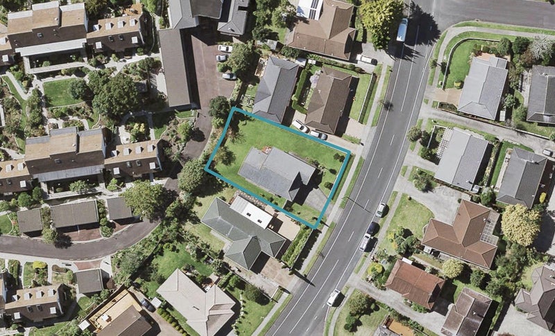 69 Aberfeldy Avenue, Highland Park, Auckland - Carousel 1