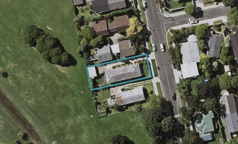 2/85 Koraha Street, Remuera, Auckland - Carousel 1