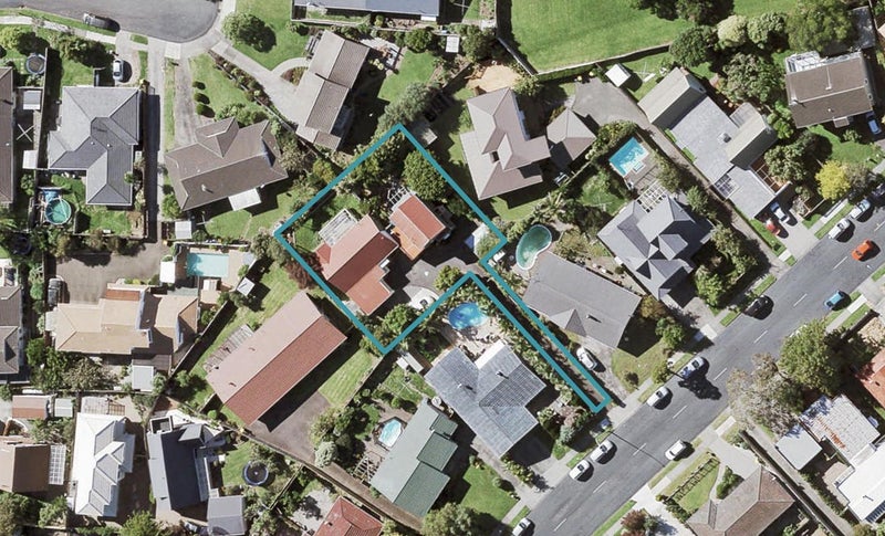 1/13 Priestley Drive, Bucklands Beach, Auckland - Carousel 1
