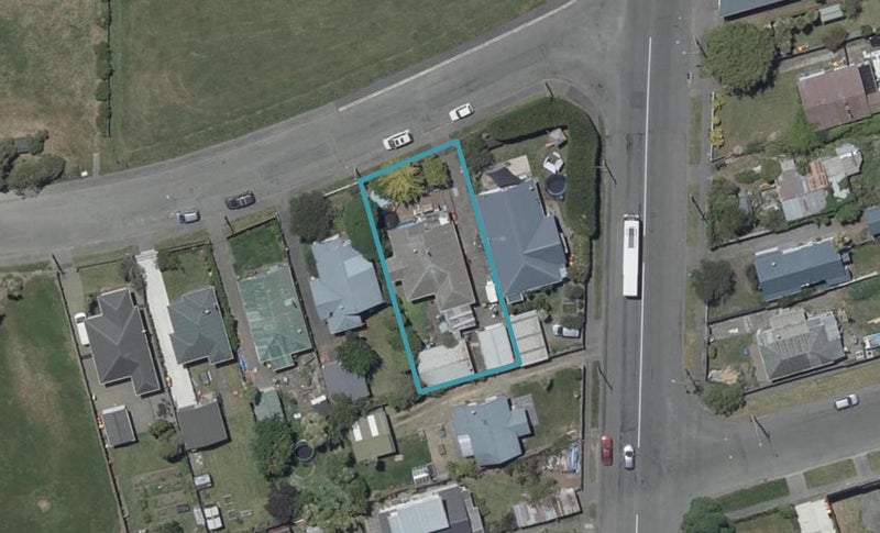 9 Admirals Way, New Brighton, Christchurch - Carousel 1