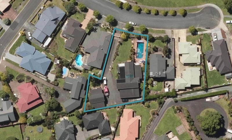 22 Brentwood Avenue, Te Kamo, Whangārei - Carousel 1