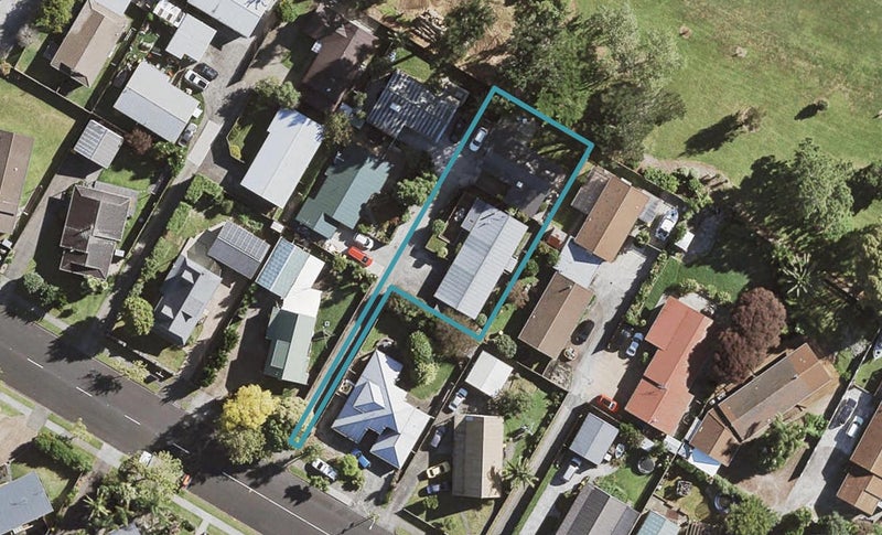 2/131 Carnoustie Drive, Wattle Downs, Auckland - Carousel 1