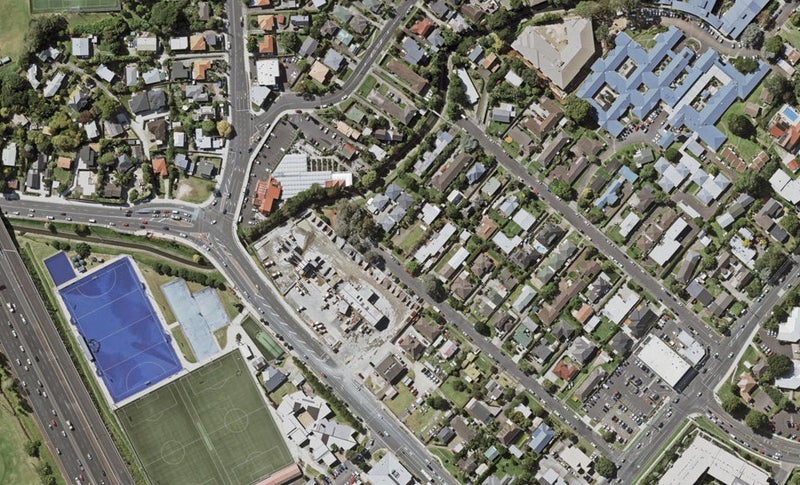 19 Thornton Road, Milford, Auckland - Carousel 1