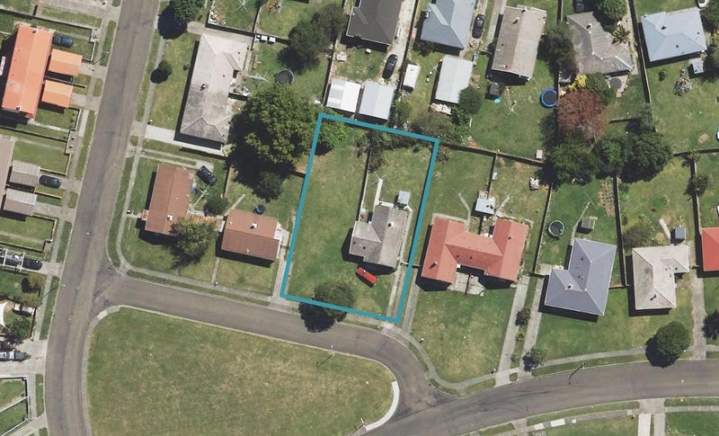 6 Pasteur Street, Outer Kaiti, Gisborne - Carousel 1