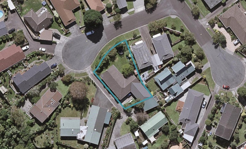 3 Hunter Place, Merrilands, New Plymouth - Carousel 1
