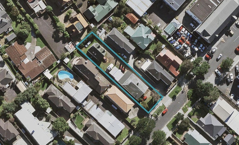7 Puriri Avenue, Greenlane, Auckland - Carousel 1