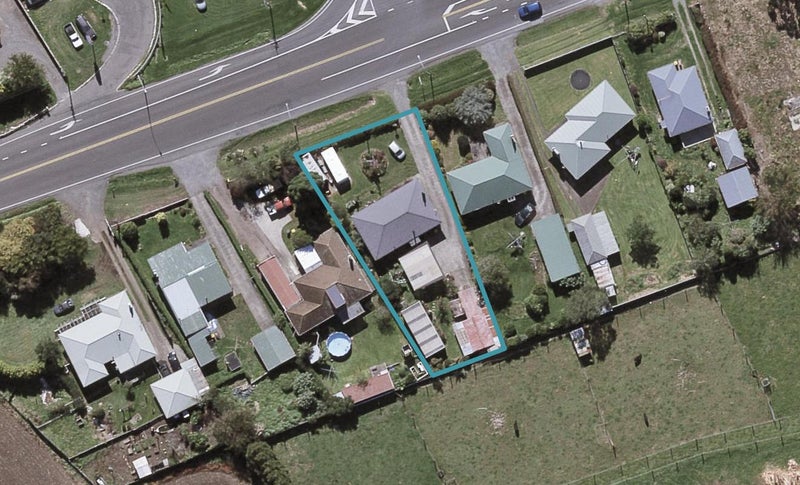 1356 Devon Road, Brixton, Waitara - Carousel 1