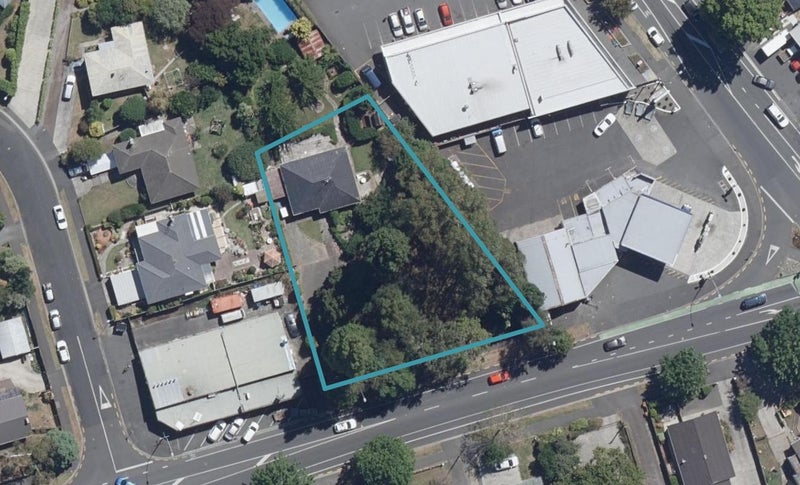 125 Clyde Street, Hamilton East, Hamilton - Carousel 1