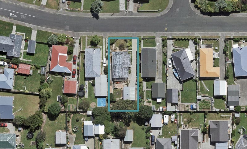 9 Milford Street, Heidelberg, Invercargill - Carousel 1
