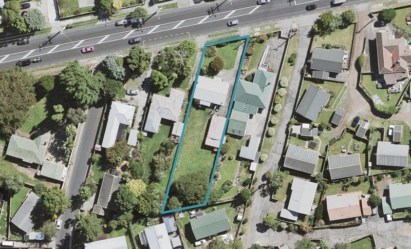 394 West Coast Road, Glen Eden, Auckland - Carousel 1