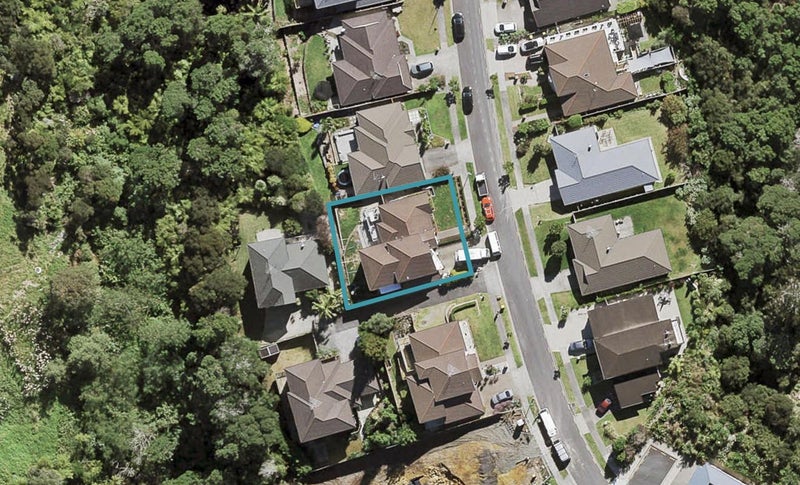 35 Condor Place, Unsworth Heights, Auckland - Carousel 1