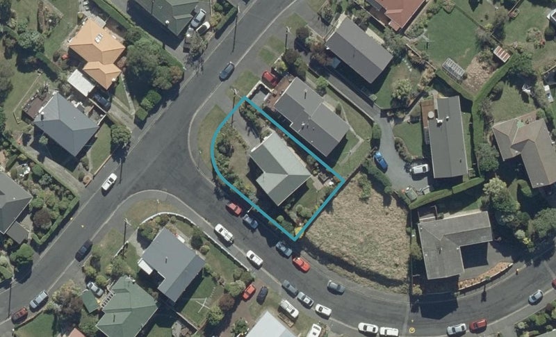46 Murano Street, Shiel Hill, Dunedin - Carousel 1