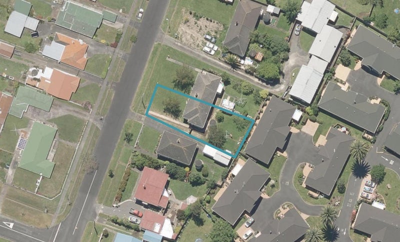 26 Tanguru Street, Whanganui East, Whanganui - Carousel 1