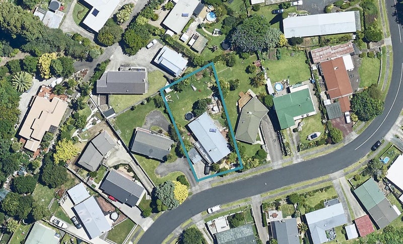 118 Kingswood Road, Brookfield, Tauranga - Carousel 1