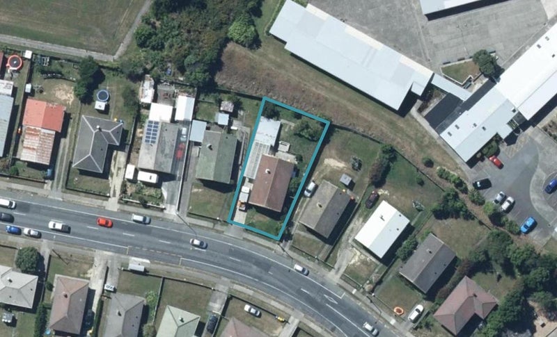 380 Warspite Avenue, Waitangirua, Porirua - Carousel 1
