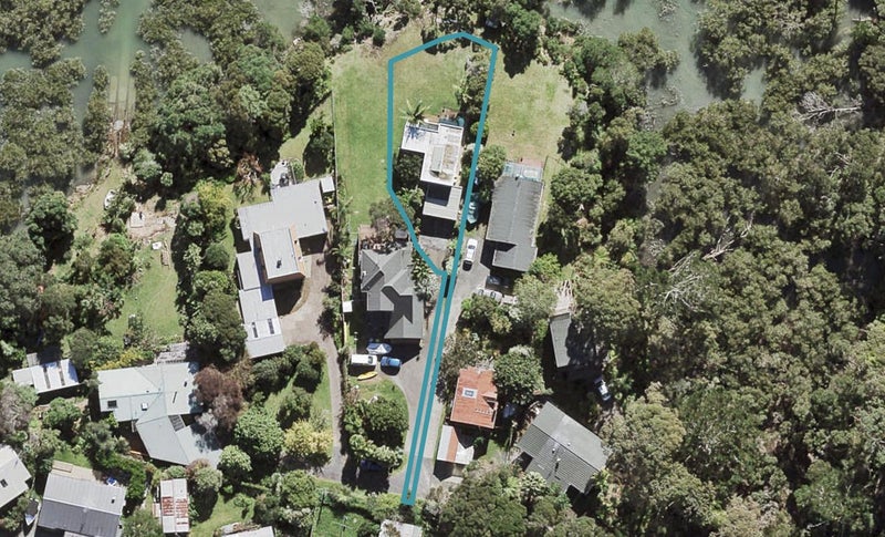 48 Cresta Avenue, Beach Haven, Auckland - Carousel 1