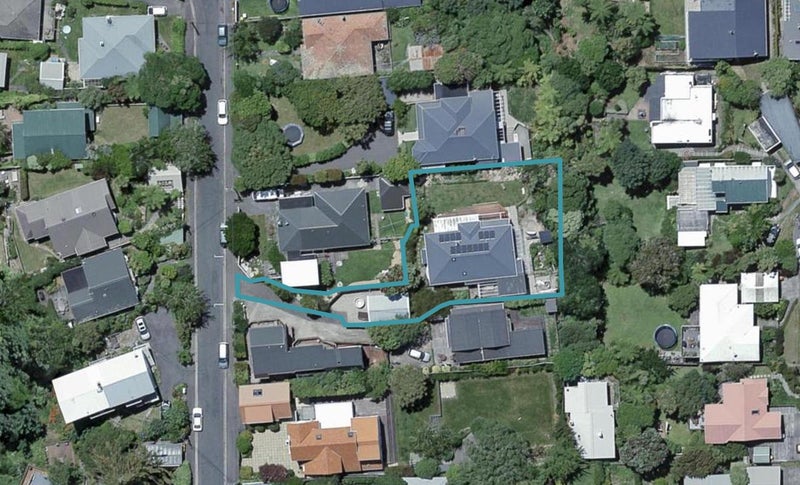 73 Creswick Terrace, Northland, Wellington - Carousel 1