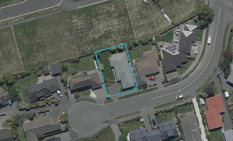6 Rhyl Place, Bryndwr, Christchurch - Carousel 1