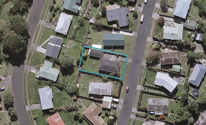 44 Penrith Street, Westown, New Plymouth - Carousel 1