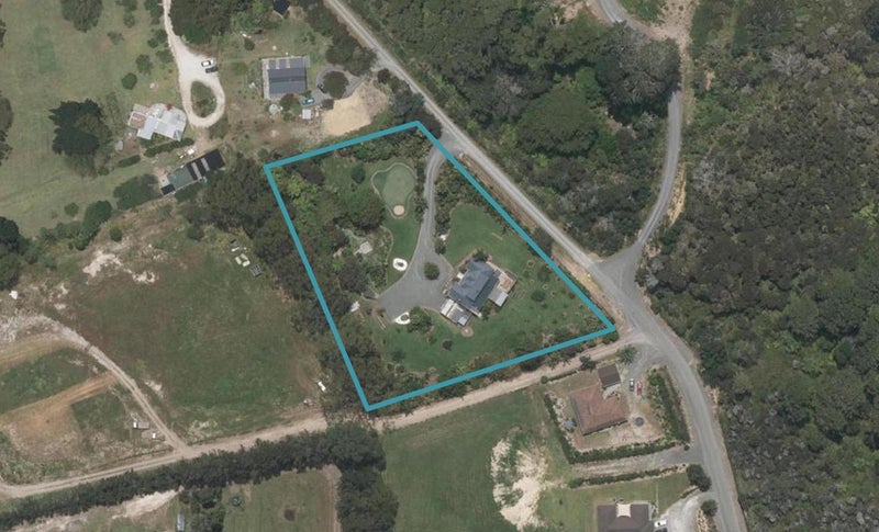 34 Thelma Road South, Mangawhai Heads, Mangawhai - Carousel 1