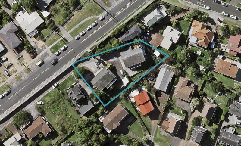 1/137 Sunset Road, Totara Vale, Auckland - Carousel 1