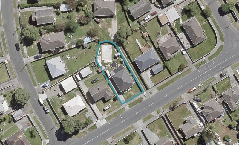 13 Reynolds Street, Taita, Lower Hutt - Carousel 1
