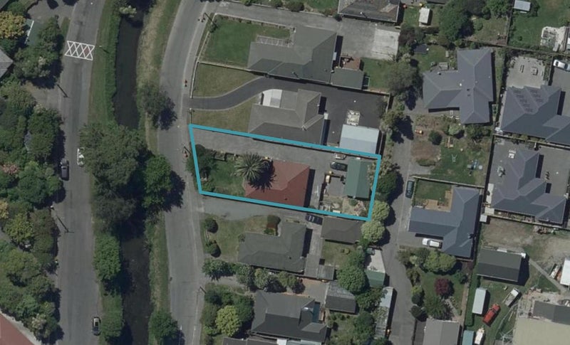 10 Riverlaw Terrace, Saint Martins, Christchurch - Carousel 1