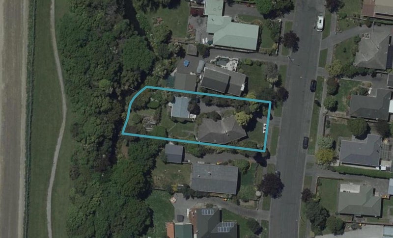 112 Warren Crescent, Hillmorton, Christchurch - Carousel 1