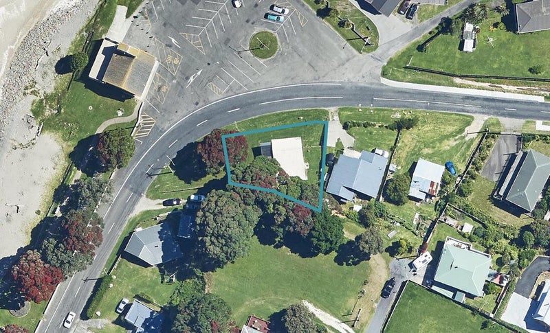 1A Town Point Road, Maketu, Te Puke - Carousel 1