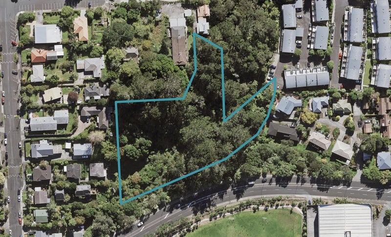 23 Highbury Bypass, BIRKENHEAD, AUCKLAND - Carousel 1