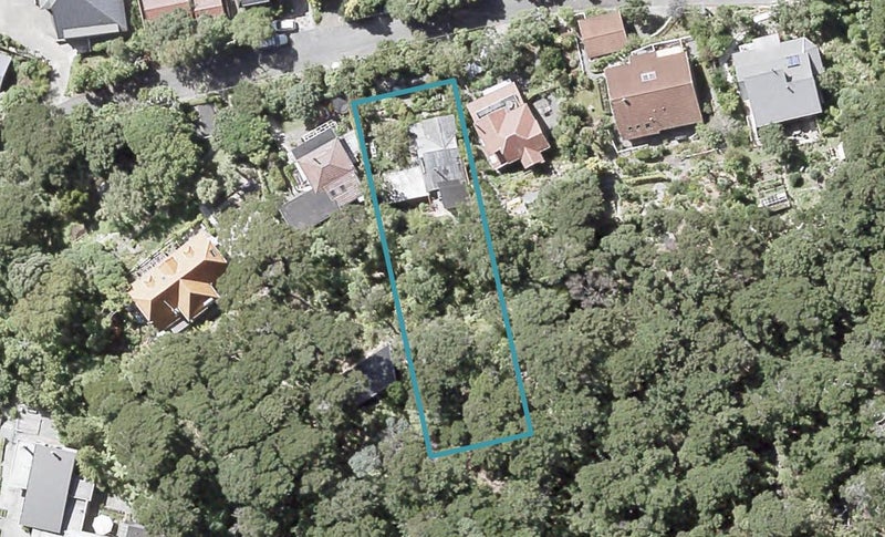 30 Moana Road, Days Bay, Lower Hutt - Carousel 1