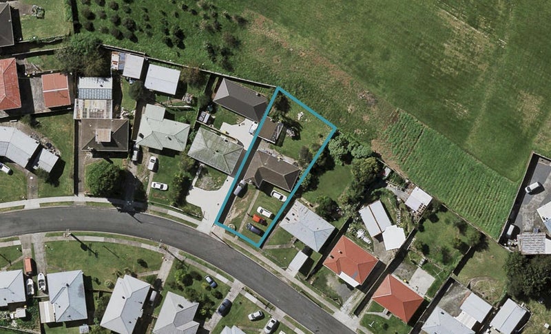 10 Kudu Road, Otara, Auckland - Carousel 1