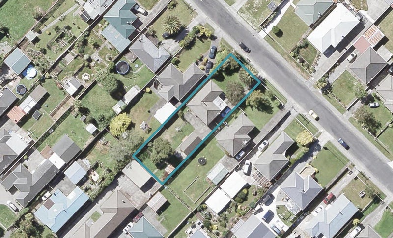 17D Totara Street, Wainuiomata, Lower Hutt - Carousel 1