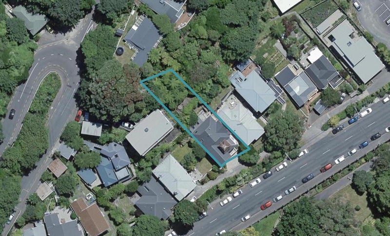 64 Glenmore Street, Northland, Wellington - Carousel 1