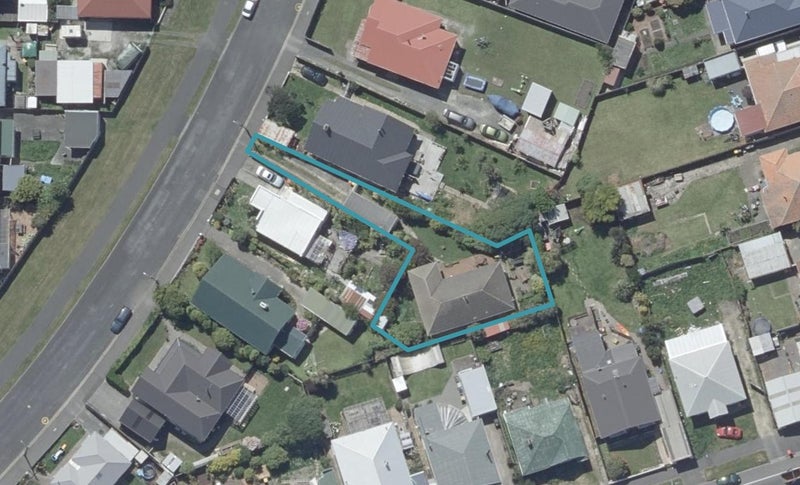 69A Royal Crescent, Saint Kilda, Dunedin - Carousel 1