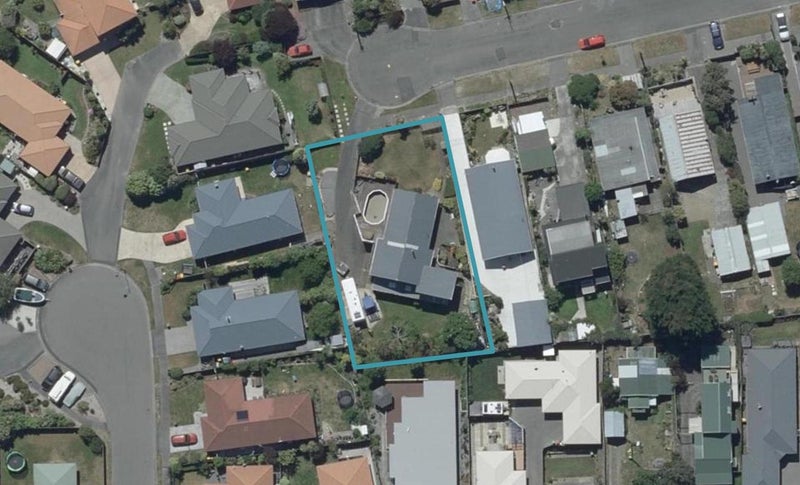 40 Larnach Street, Waimairi Beach, Christchurch - Carousel 1