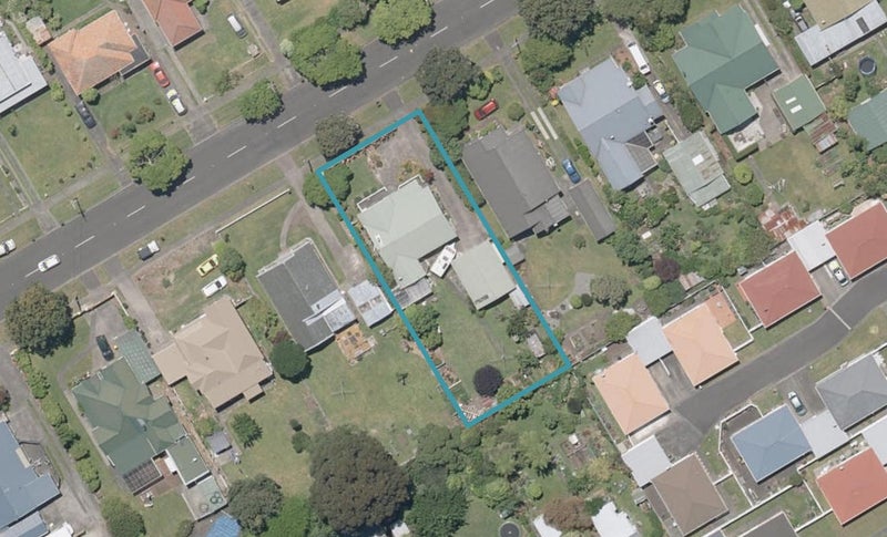 18 Nixon Street, Whanganui East, Whanganui - Carousel 1