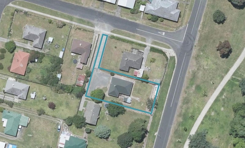 18 Outram Street, Wairoa, Wairoa - Carousel 1