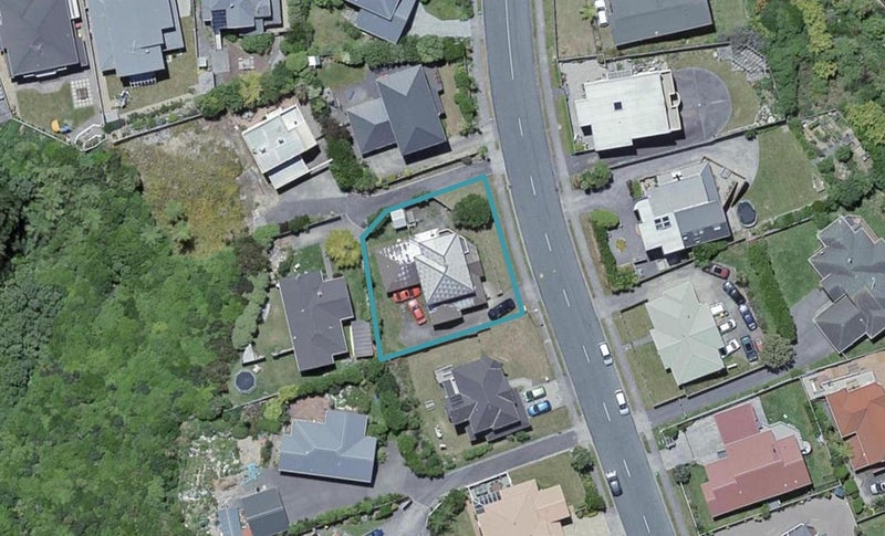 64 Ashton Fitchett Drive, Brooklyn, Wellington - Carousel 1