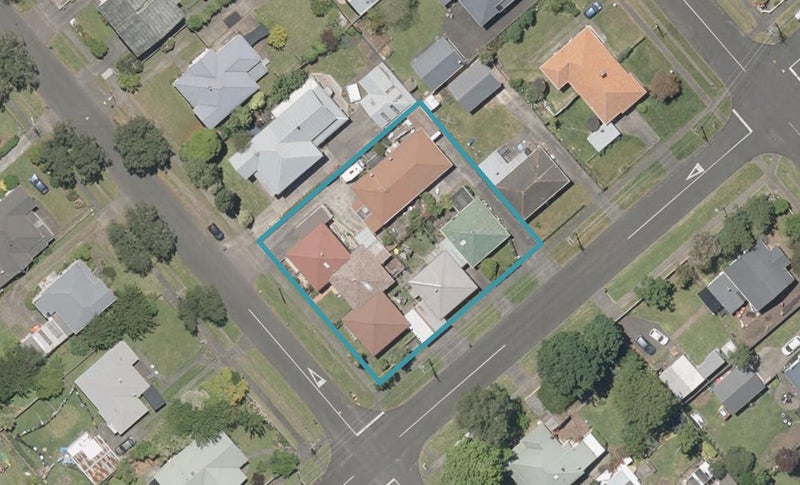 37 Young Street, Whanganui East, Whanganui - Carousel 1