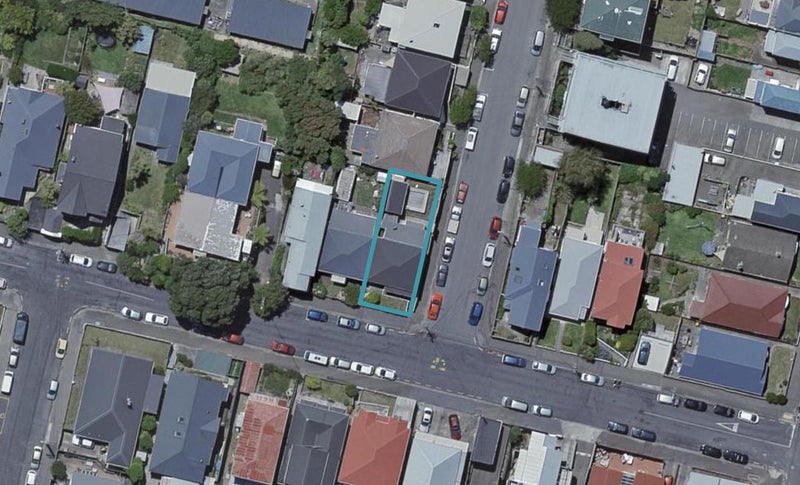 16 Stoke Street, Newtown, Wellington - Carousel 1