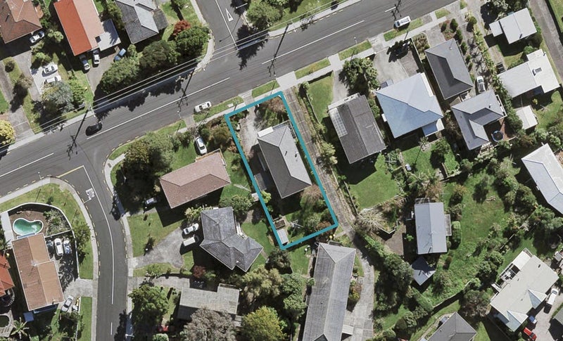 157 Coronation Road, Hillcrest, Auckland - Carousel 1