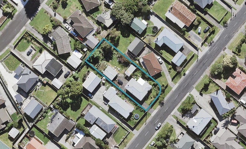 71 Farquhar Road, Glendene, Auckland - Carousel 1