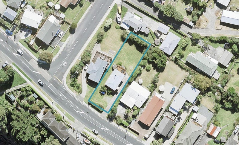 780 Whangaparaoa Road, Manly, Whangaparaoa - Carousel 1