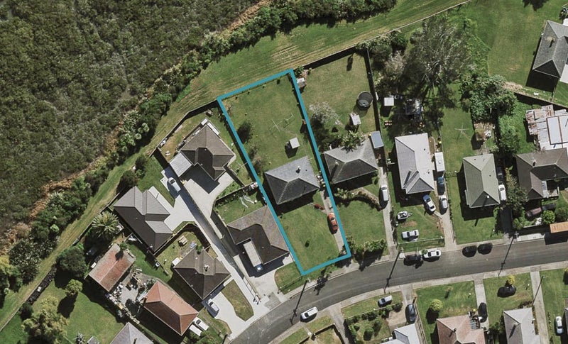 9 Billington Avenue, Otara, Auckland - Carousel 1