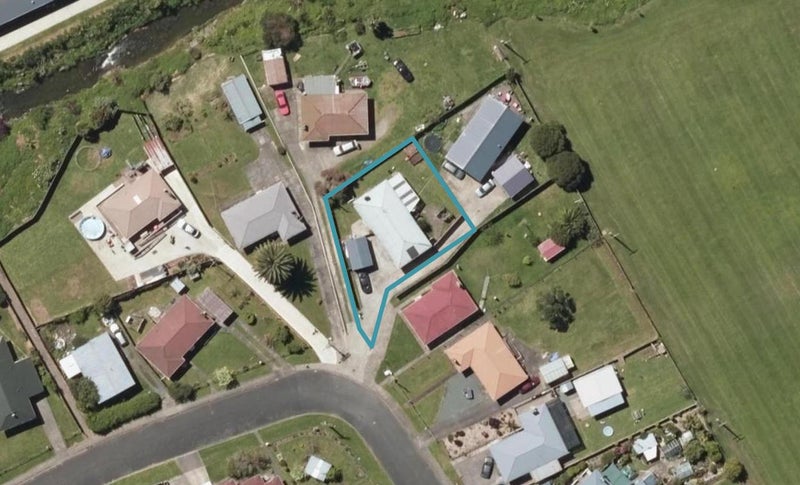 14 Mahana Place, Raumanga, Whangarei - Carousel 1