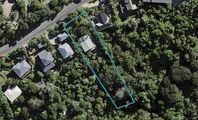 24 Coromandel Road, Oneroa, Waiheke Island - Carousel 1