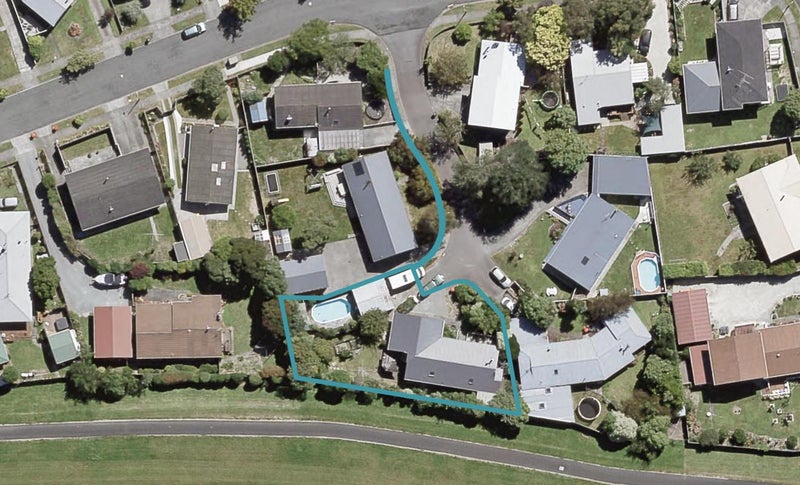4 Riverlea Way, Totara Park, Upper Hutt - Carousel 1
